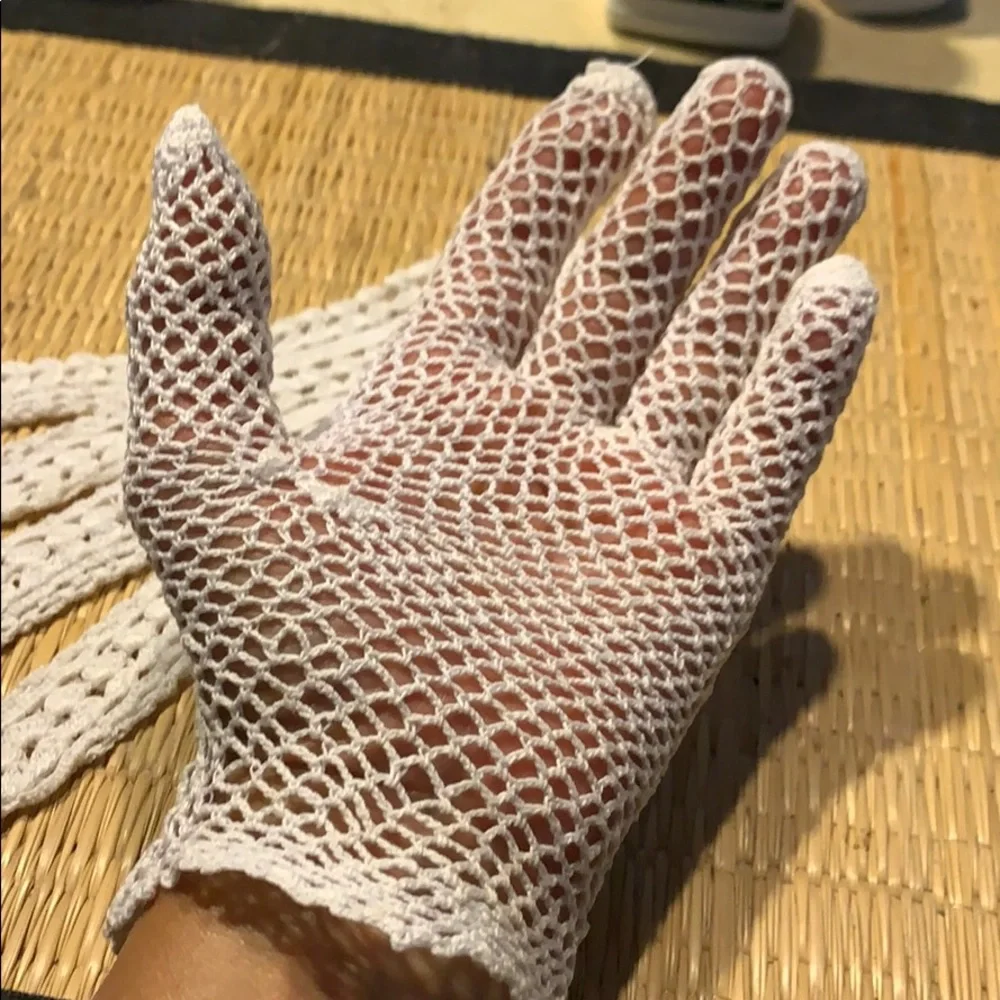 Vintage Ivory Crotchet Gloves‎